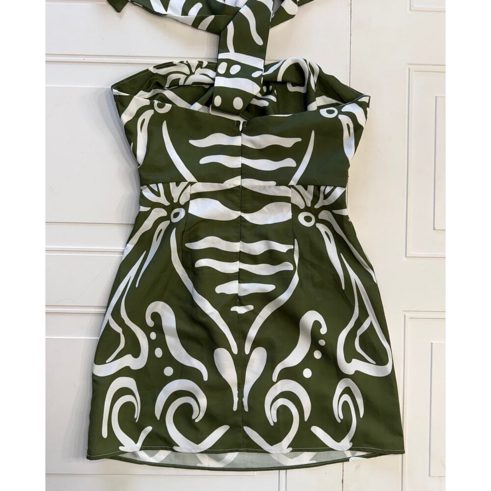 Commense Womens Sz M Green Geometric Unique Two Piece Halter Cutout Mini Dress - Picture 3 of 6